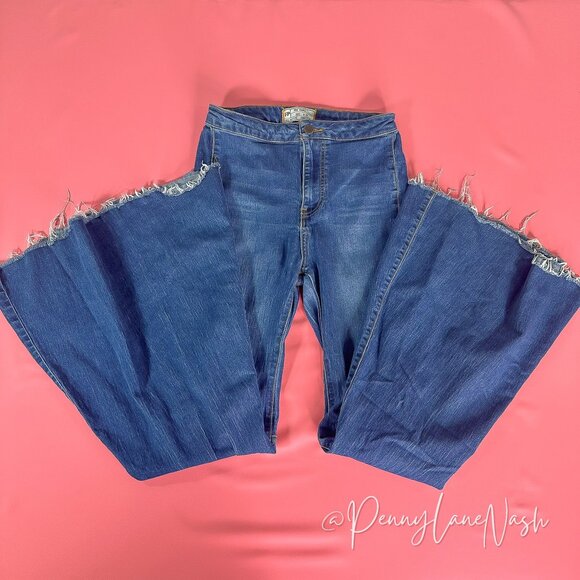 Free People We The Free Just Float On Flare Jeans Size 26 - Picture 7 of 14